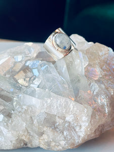 Size 8 Moonstone Sterling Silver Ring