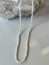 Load image into Gallery viewer, Pearl Beaded Necklace