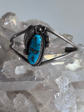 Load image into Gallery viewer, Vintage Sterling Silver Turquoise Cuff