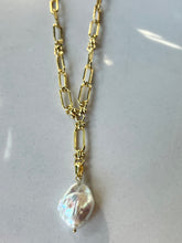 Load image into Gallery viewer, Gold Paperclip Necklace with Pearl Drop