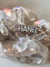 Load image into Gallery viewer, Silver Vintage Channel Pearl Necklace