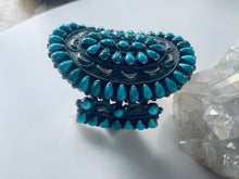 Load image into Gallery viewer, Gorgeous Vintage Cuff