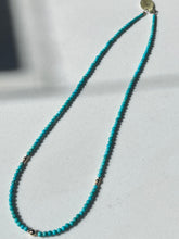 Load image into Gallery viewer, Turquoise and Gold Beaded Necklace