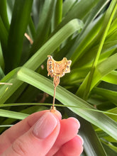 Load image into Gallery viewer, Vintage Western Saddle Gold Hat Pin