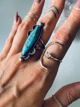 Load image into Gallery viewer, Size 8 Vintage Ring
