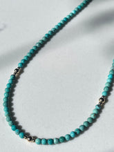 Load image into Gallery viewer, Turquoise and Gold Beaded Necklace