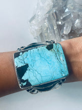 Load image into Gallery viewer, Vintage Turquoise and Sterling Cuff