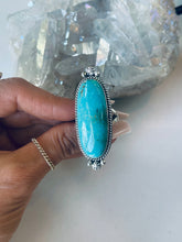 Load image into Gallery viewer, Size 10 Turquoise Ring