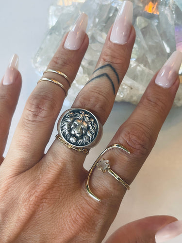 Size 7.5 Sterling Lion Signet Ring