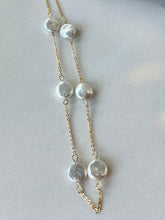 Load image into Gallery viewer, Gold Pearl Necklace