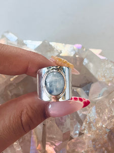 Size 8 Moonstone Sterling Silver Ring