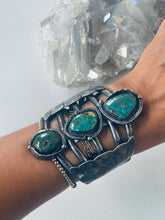 Load image into Gallery viewer, Gorgeous Vintage Sterling and Turquoise Cuff