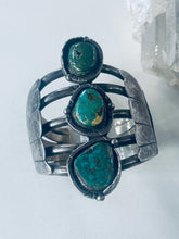 Load image into Gallery viewer, Gorgeous Vintage Sterling and Turquoise Cuff