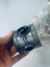 Load image into Gallery viewer, Sterling and Onyx Cuff