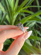 Load image into Gallery viewer, Sterling Silver Horseshoe Ring