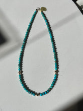 Load image into Gallery viewer, Turquoise and Gold Beaded Necklace