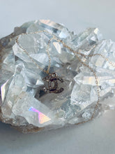Load image into Gallery viewer, Gold Vintage Channel Necklace