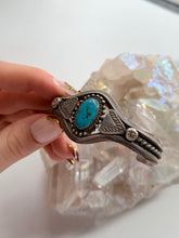 Load image into Gallery viewer, Vintage Sterling Silver Turquoise Cuff
