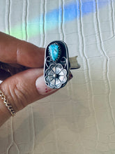 Load image into Gallery viewer, Size 7 Vintage Turquoise Ring