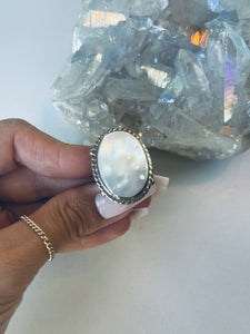 Size 7.5 Mother of Pearl Ring