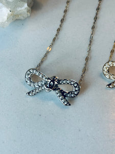 GOLD Vintage Chanel Bow Necklace