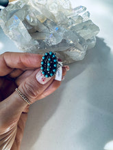 Load image into Gallery viewer, Size 6.25 Vintage Sterling and Turquoise Petit Point Ring
