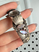 Load image into Gallery viewer, Sterling Silver Mother of Pearl Watch
