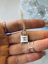 Load image into Gallery viewer, Vintage Zipper Pull Necklace