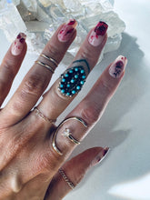 Load image into Gallery viewer, Size 6.25 Vintage Sterling and Turquoise Petit Point Ring