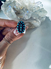 Load image into Gallery viewer, Size 6.25 Vintage Sterling and Turquoise Petit Point Ring