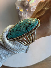 Load image into Gallery viewer, X-Large Spiderweb Turquoise Cuff