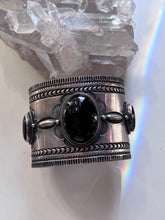 Load image into Gallery viewer, Large Onyx Cuff