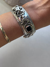 Load image into Gallery viewer, Wild Horses Sterling and Onyx Cuff