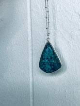 Load image into Gallery viewer, Spiderweb Turquoise Necklace