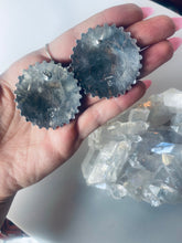 Load image into Gallery viewer, Vintage Zuni Studs