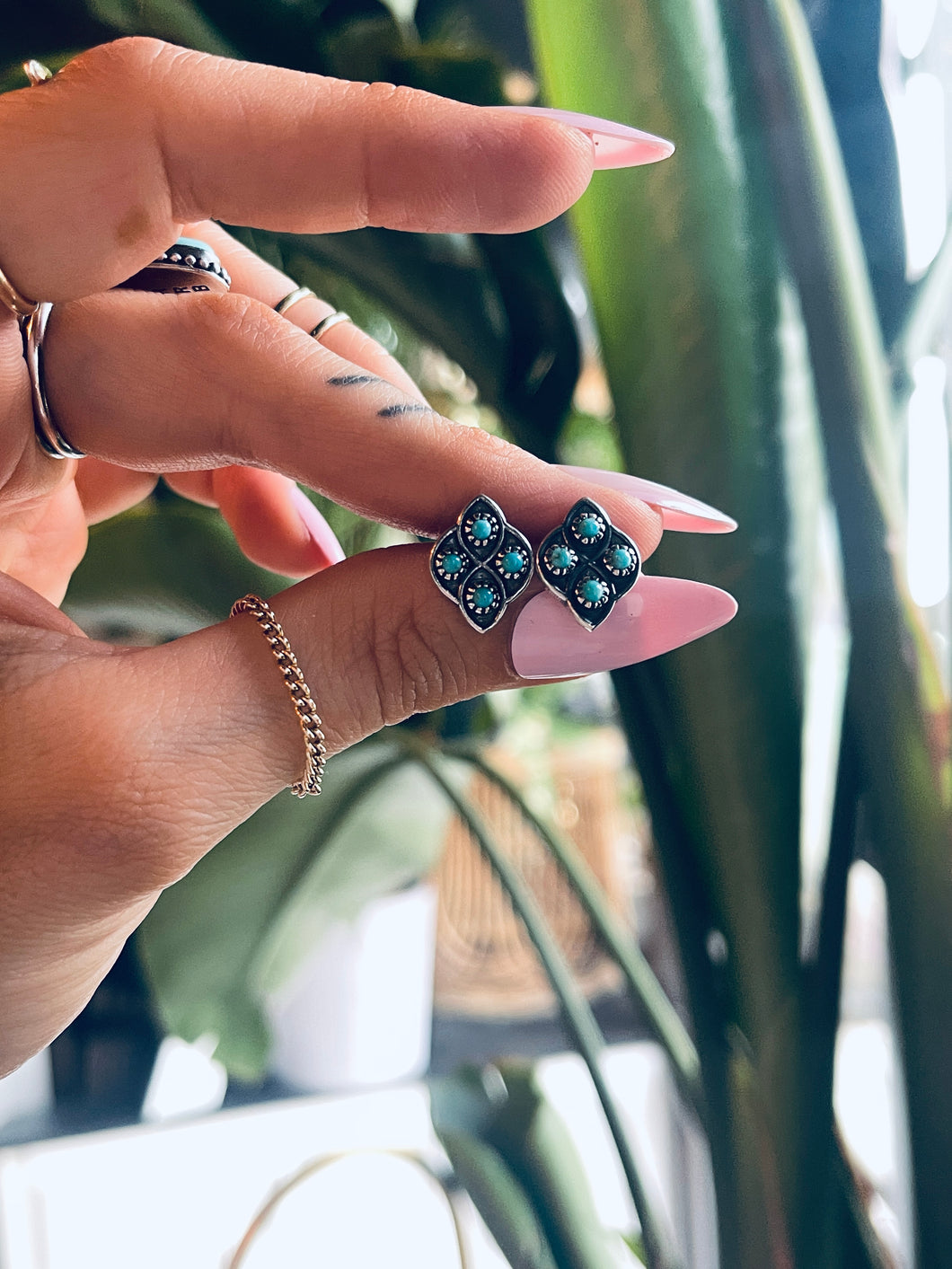 Lucia Studs