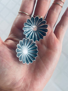 Disc Studs