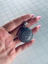 Load image into Gallery viewer, Mexican Aztec Calendar 925 Pendant