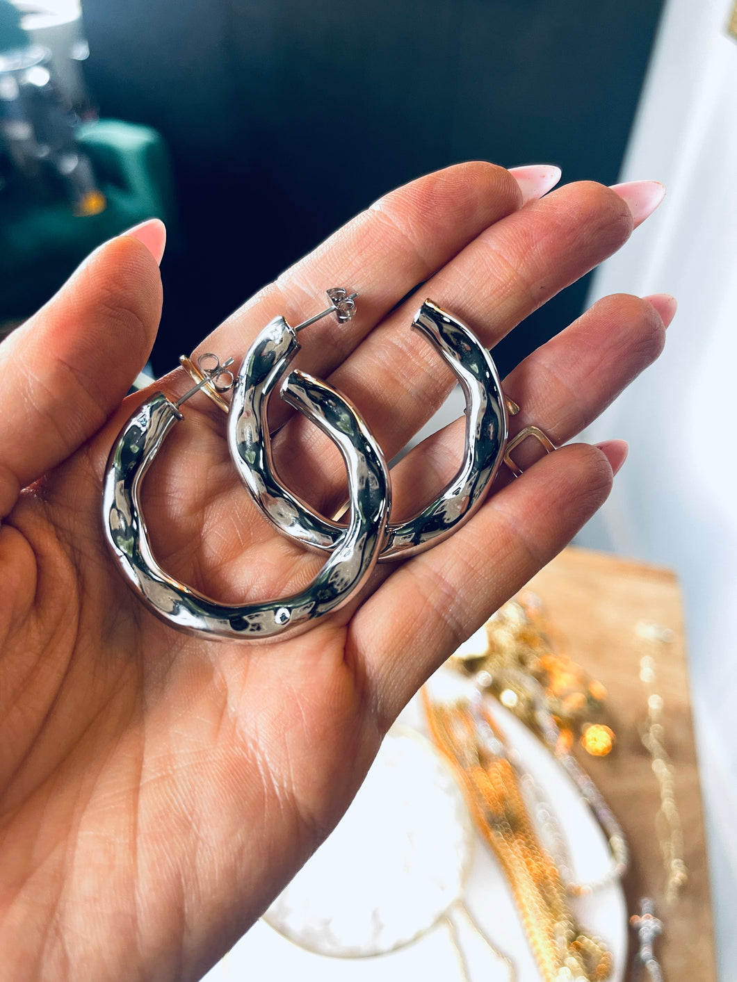 Holly Hoops