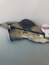 Load image into Gallery viewer, Sterling Silver Roadrunner Pin