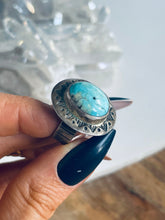Load image into Gallery viewer, Size 8 Vintage Sterling Silver and Genuine Turquoise Ring