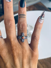 Load image into Gallery viewer, Size 6 Sterling Silver and Spiny Oyster Zia Ring