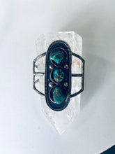Load image into Gallery viewer, Three Stone Vintage Cuff