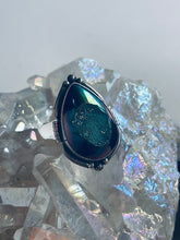 Load image into Gallery viewer, Size 7 Stunning Sterling Silver and Druzy Ring