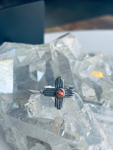 Load image into Gallery viewer, Size 6 Sterling Silver and Spiny Oyster Zia Ring