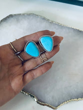 Load image into Gallery viewer, Turquoise Post Earrings