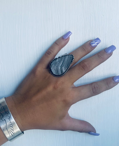 Size 7.5 Stunning Sterling Silver and Druzy Ring
