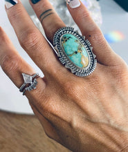 Load image into Gallery viewer, Size 7 Stunning Sterling Silver and Genuine Turquoise Ring