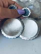 Load image into Gallery viewer, Sterling Concho Earrings