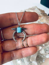 Load image into Gallery viewer, Naja Turquoise Necklace